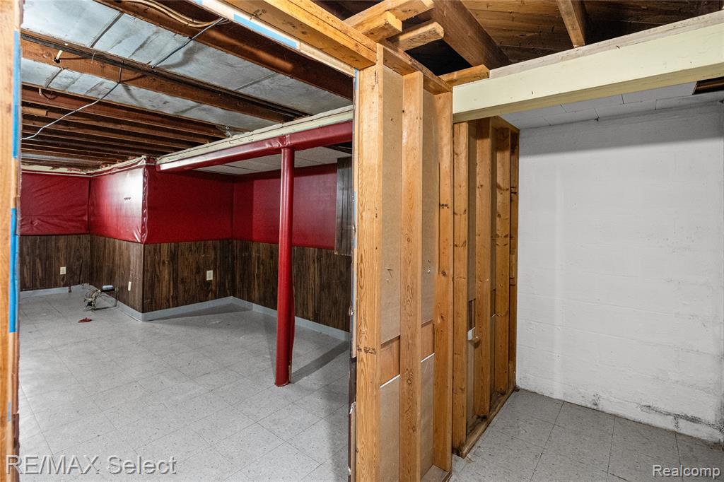 4305 Pengelly Road Flint, MI 48507 - Photo 34 of 36