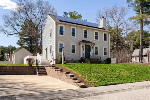 $825,000 | 53 Mansfield Street, Weymouth, MA 02190