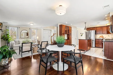 $825,000 | 53 Mansfield Street, Weymouth, MA 02190