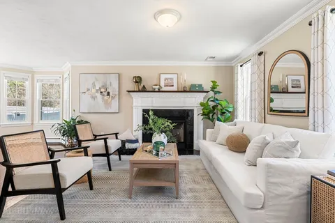 $825,000 | 53 Mansfield Street, Weymouth, MA 02190
