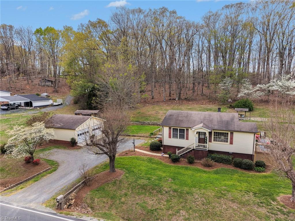 1937 Hoover Hill Road Asheboro, NC 27205 - Photo 6 of 31