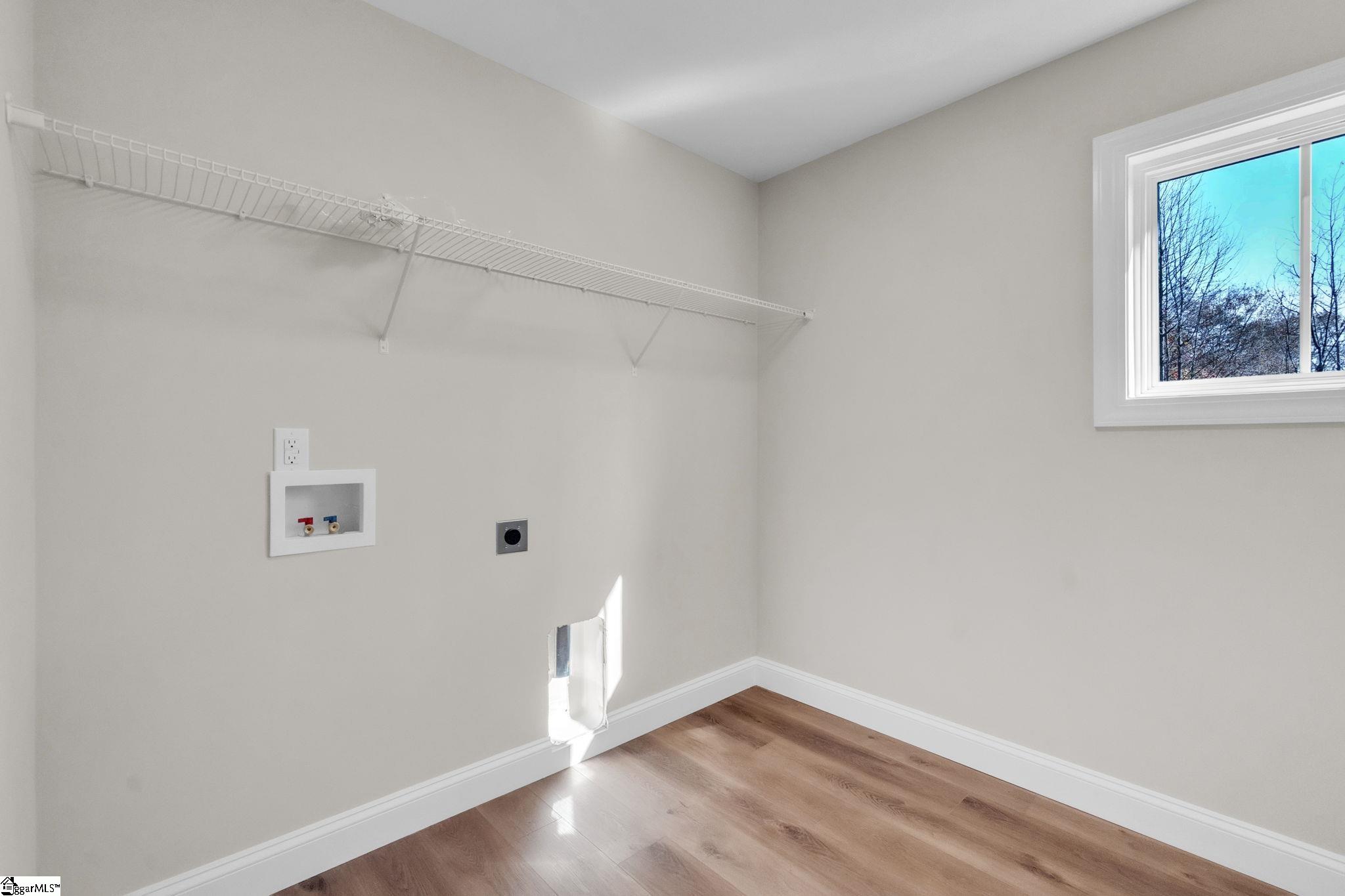 521 Burton Road Greer, SC 29651 - Photo 16 of 33