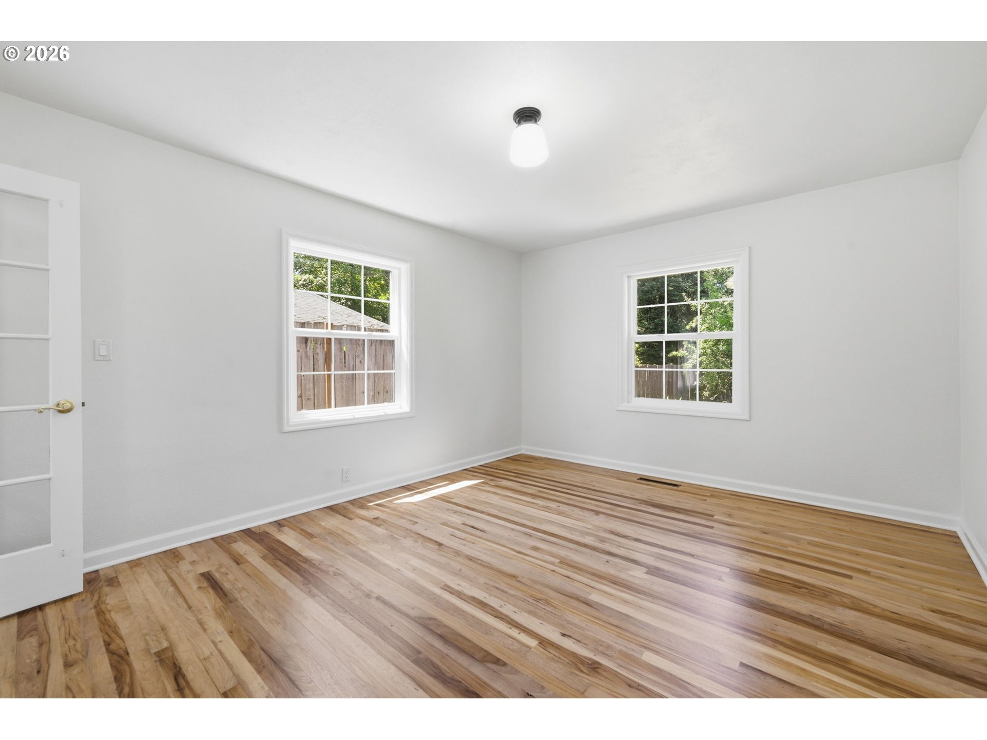 301 Irving Road Eugene, OR 97404 - Photo 10 of 43