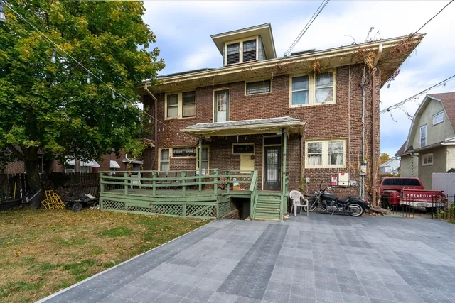 $210,000 | 532 7th Street, LaSalle, IL 61301