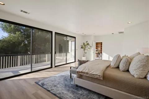 $2,550,000 | 7001 Almaden Lane, Carlsbad, CA 92009