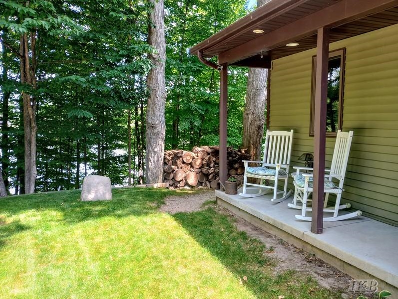 5124 Islanders Way Gladwin, MI 48624 - Photo 54 of 89