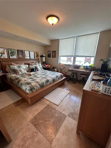 $4,995 | 610 West Las Olas Boulevard, Unit 1217N, Fort Lauderdale, FL 33312