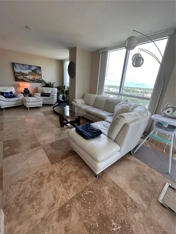 $4,995 | 610 West Las Olas Boulevard, Unit 1217N, Fort Lauderdale, FL 33312