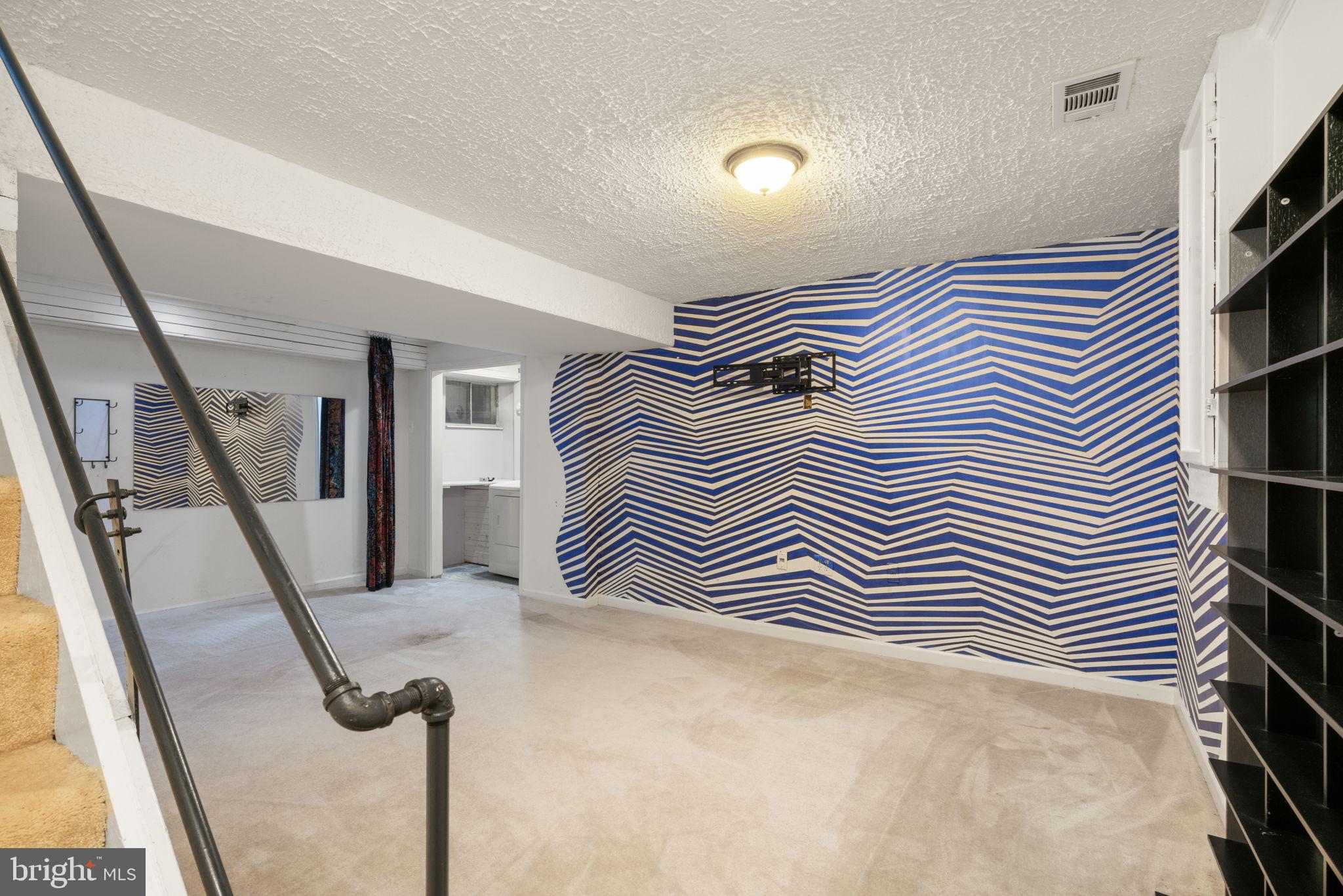 4301 Pleasant Valley Road Chantilly, VA 20151 - Photo 20 of 28 Basement rec room