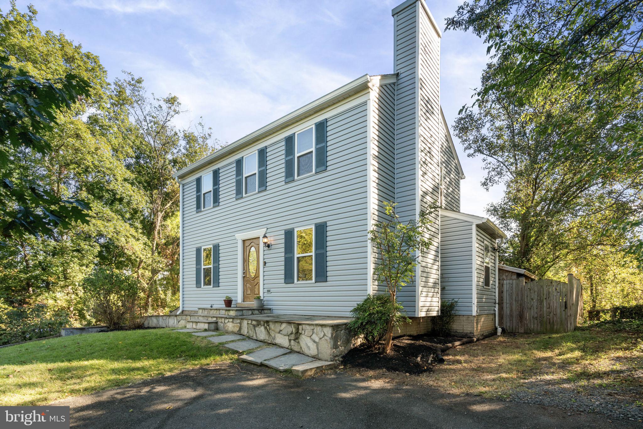4301 Pleasant Valley Road Chantilly, VA 20151 - Photo 3 of 28