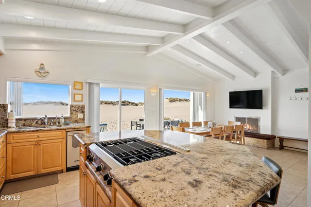 $10,000 | 3321 Ocean Drive, Oxnard, CA 93035