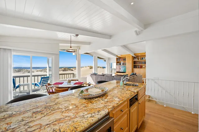 $10,000 | 3321 Ocean Drive, Oxnard, CA 93035