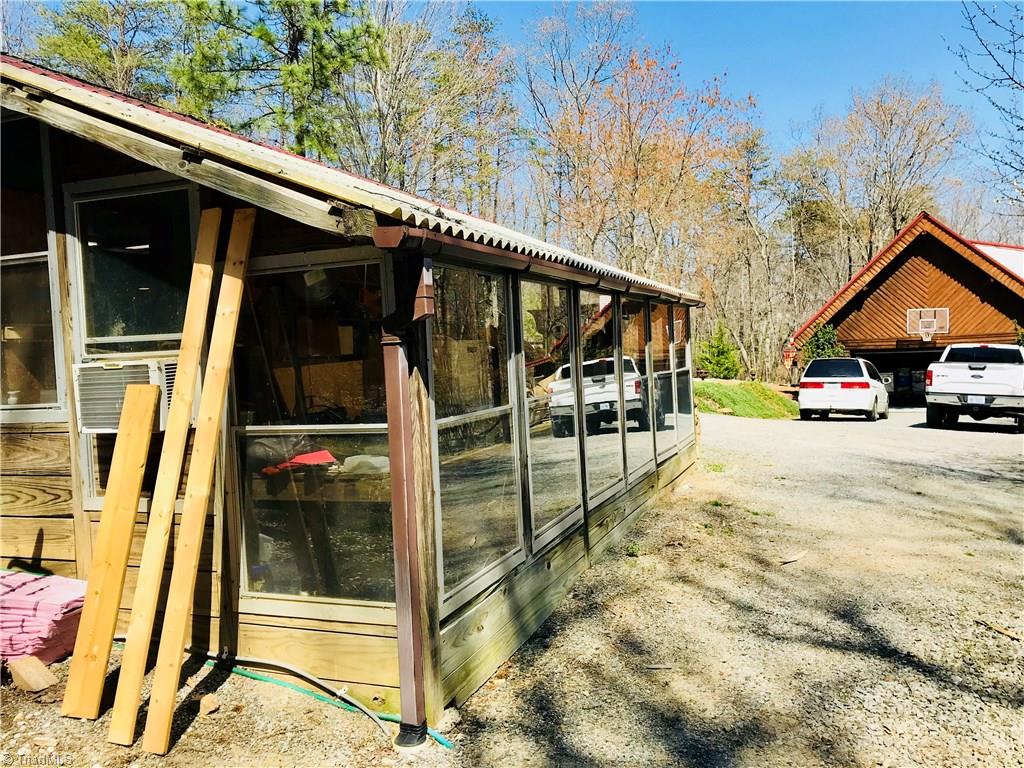 2066 Marshall Smith Road King, NC 27021 - Photo 7 of 28
