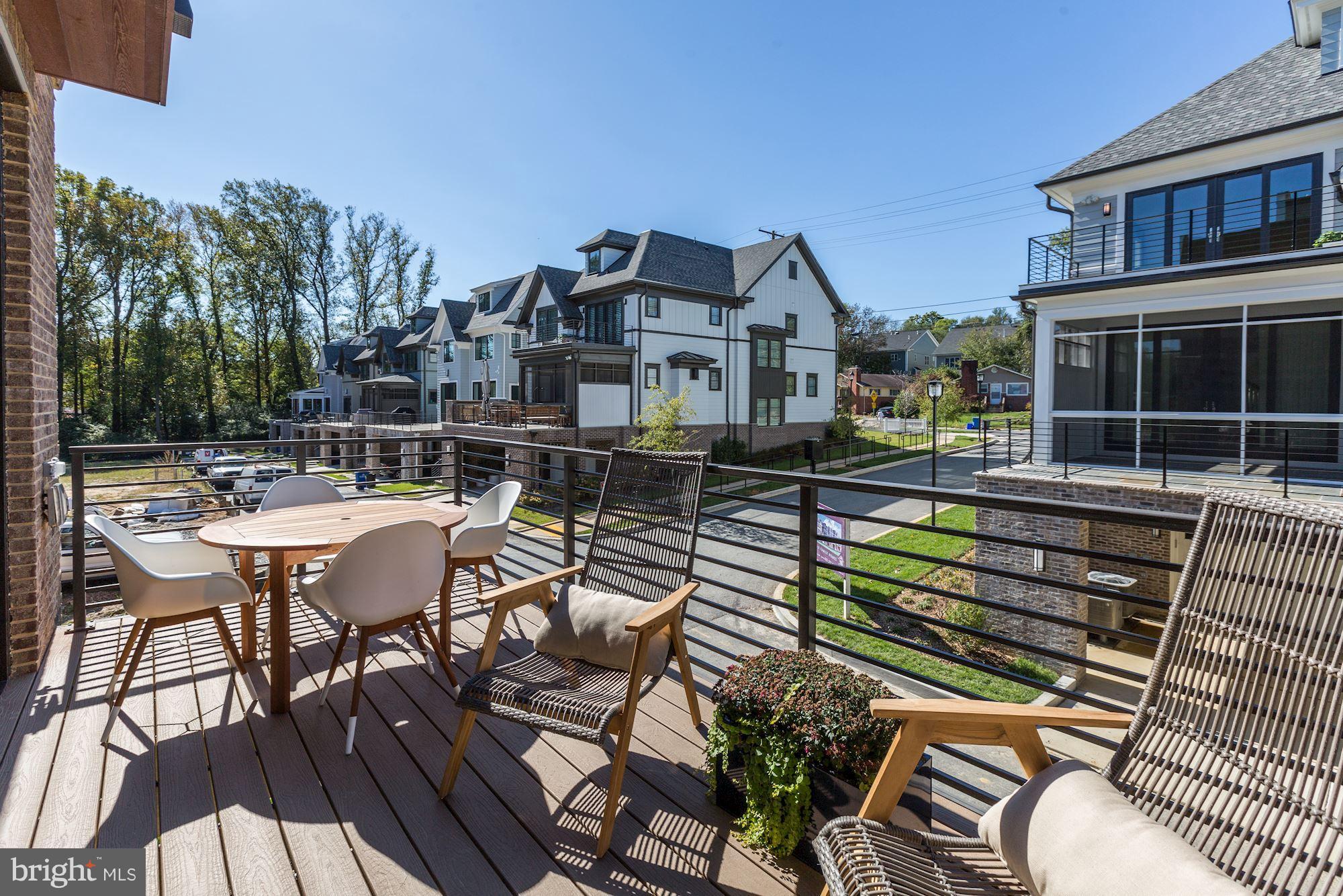 176 Winsome Circle Bethesda, MD 20814 - Photo 11 of 30 Exterior (Rear)