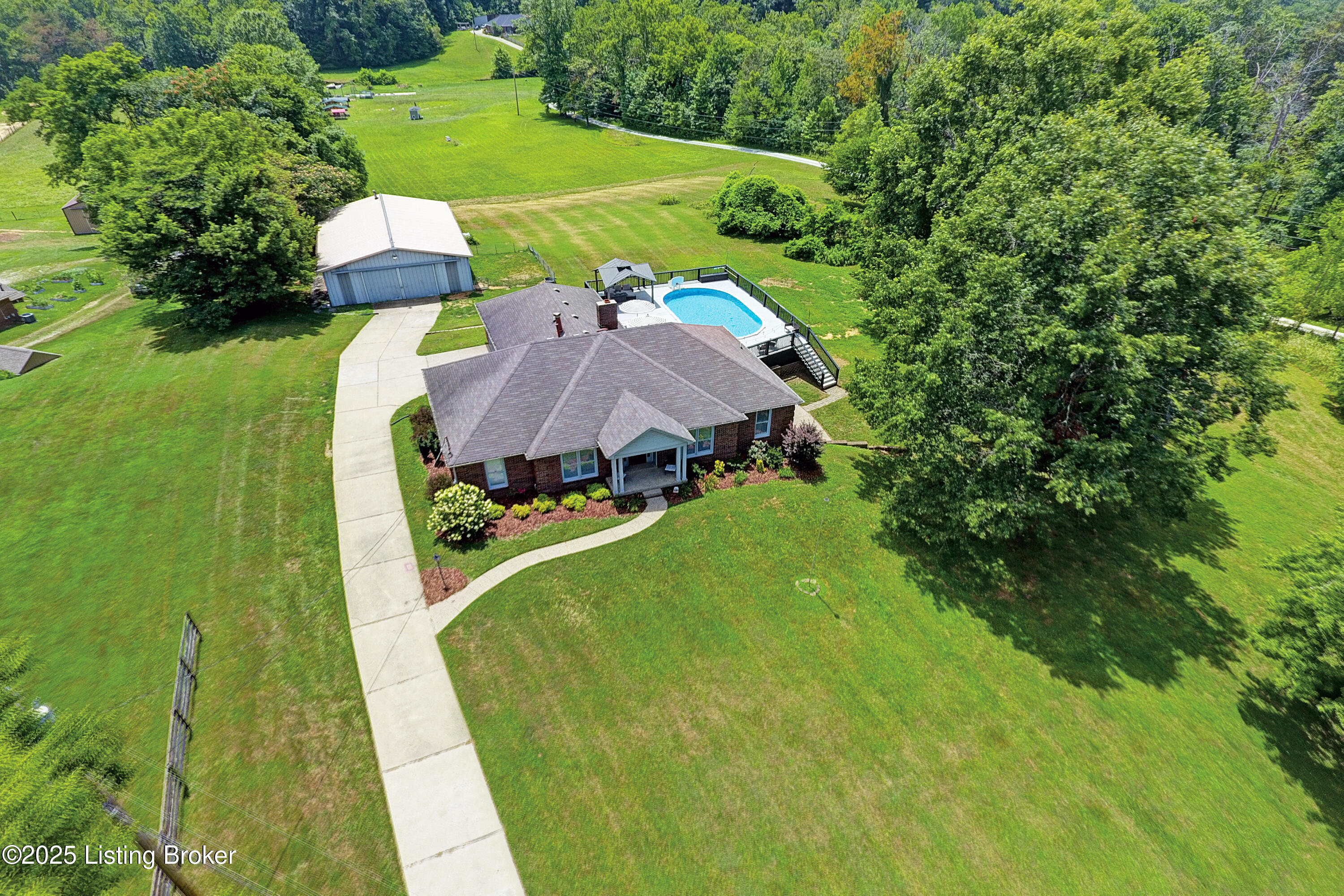 5302 Pendleton Road Louisville, KY 40272 - Photo 51 of 59 DJI_0006And4more