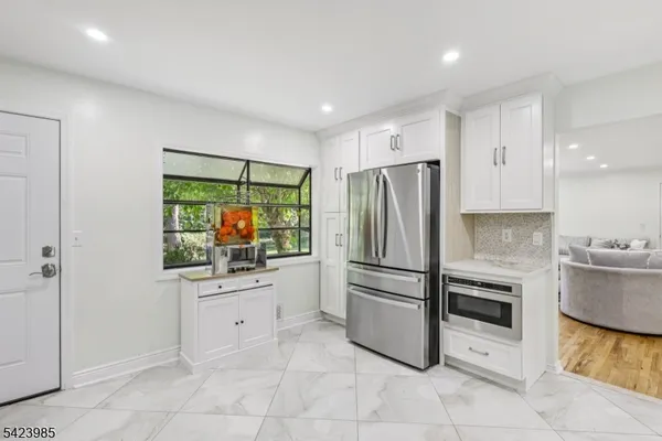 $1,050,000 | 2004 Winding Brook Way, Scotch Plains, NJ 07076