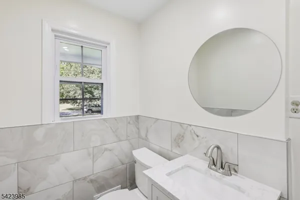 $1,050,000 | 2004 Winding Brook Way, Scotch Plains, NJ 07076