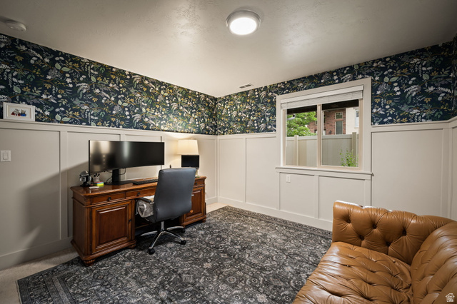 204 Lyman Lane Bountiful, UT 84010 - Photo 16 of 28 Room featuring wainscoting and botanical-patterned wallpaper