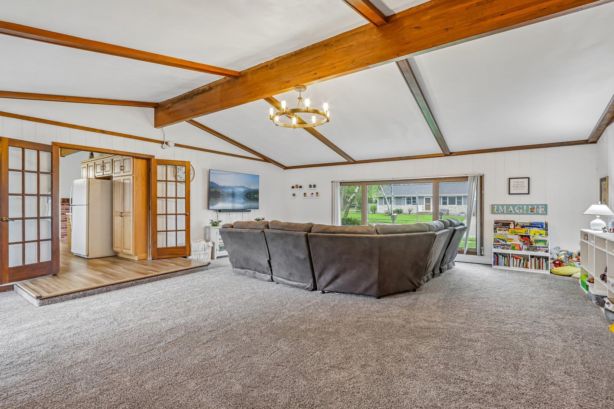 4614 Hamlet Place Madison, WI 53714 - Photo 13 of 49