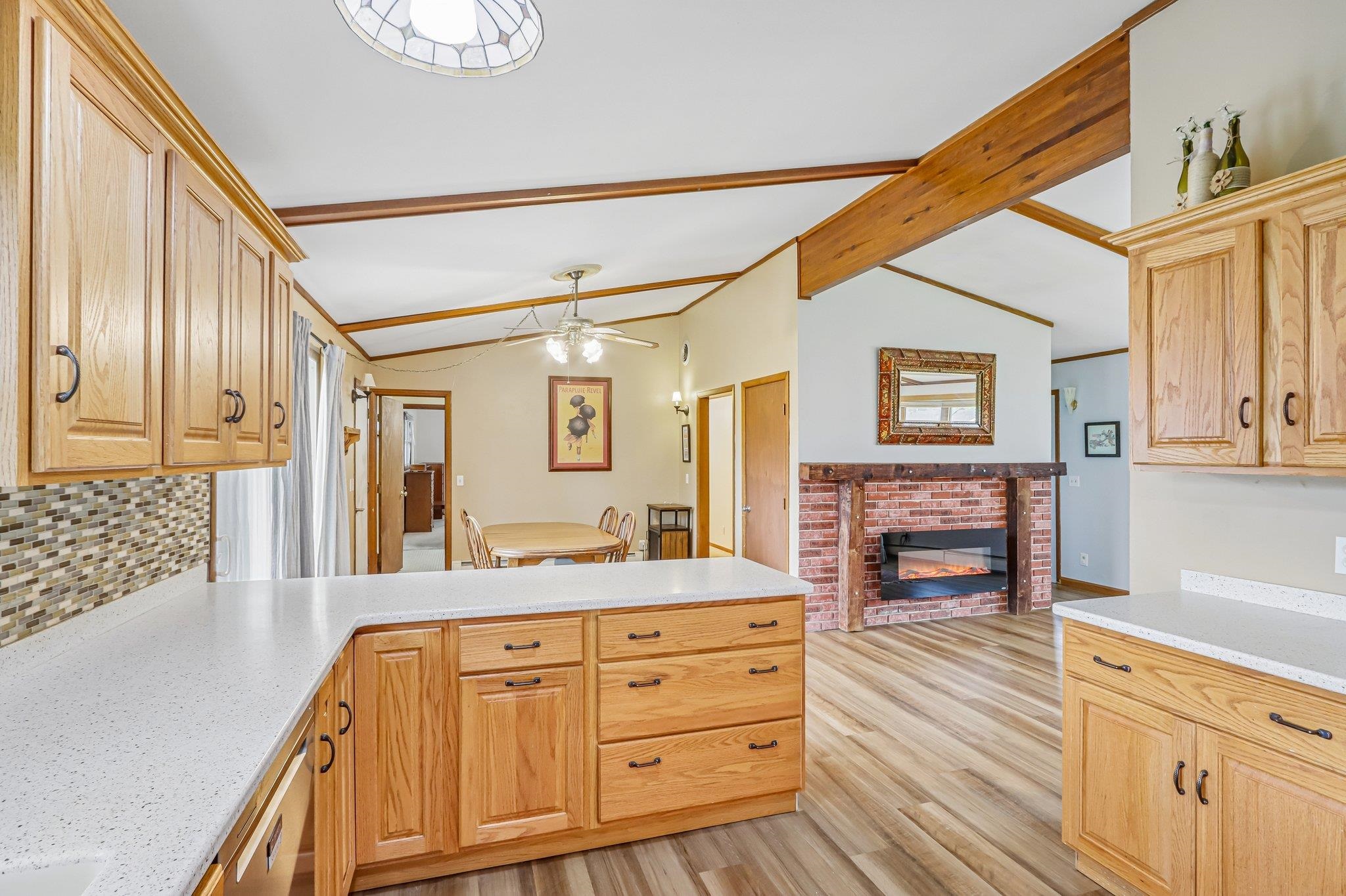 4614 Hamlet Place Madison, WI 53714 - Photo 23 of 49