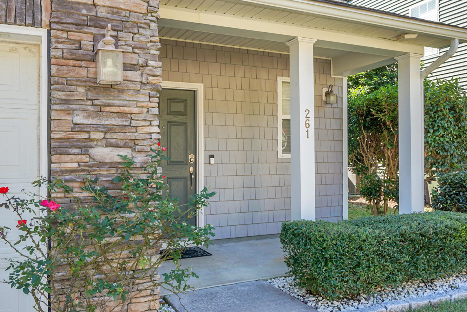 261 Woodbrook Way Moncks Corner, SC 29461 - Photo 5 of 44 DSC00132