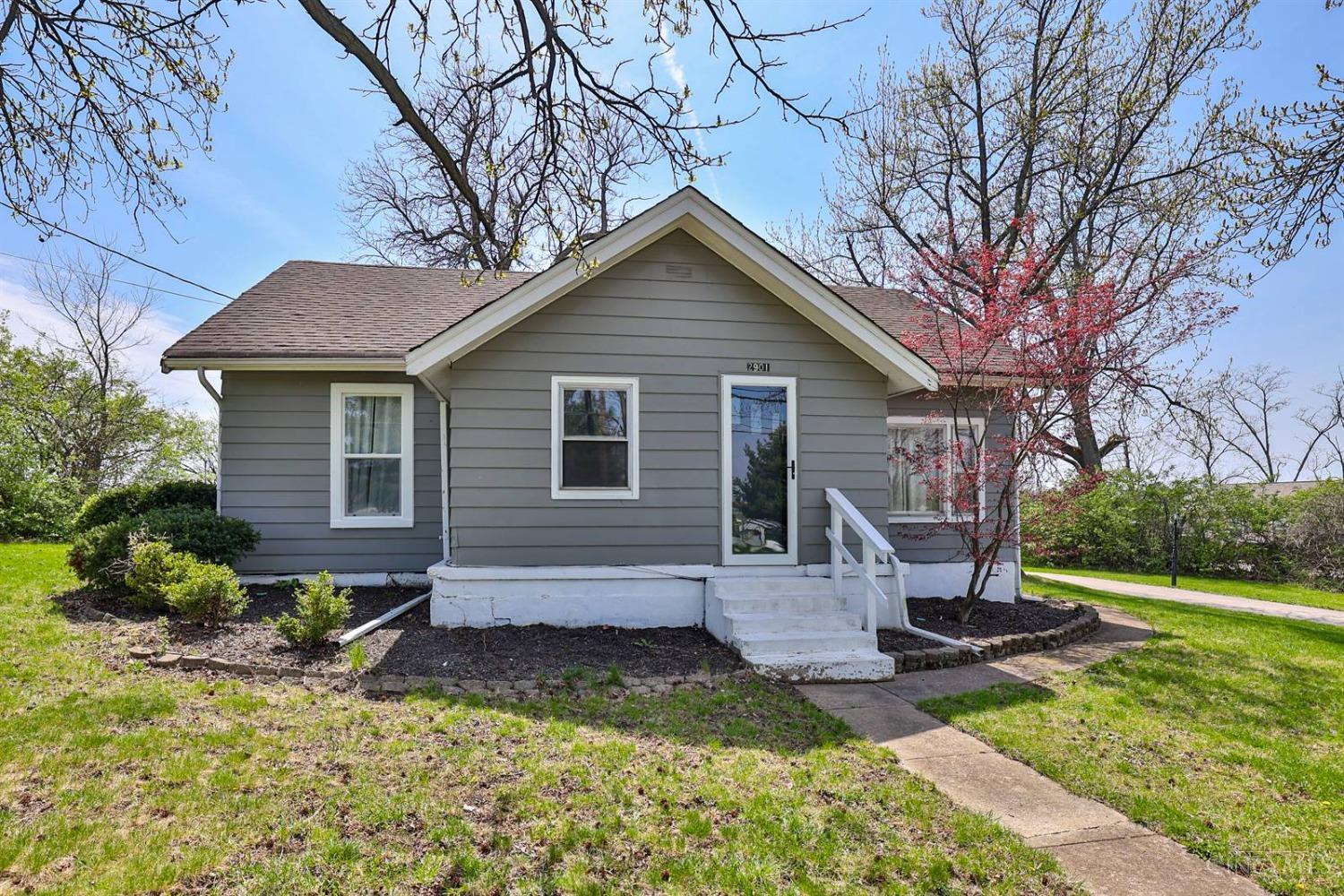 2901 Hamilton Mason Road Hamilton, OH 45011 - Photo 4 of 37 Gallery Image 4