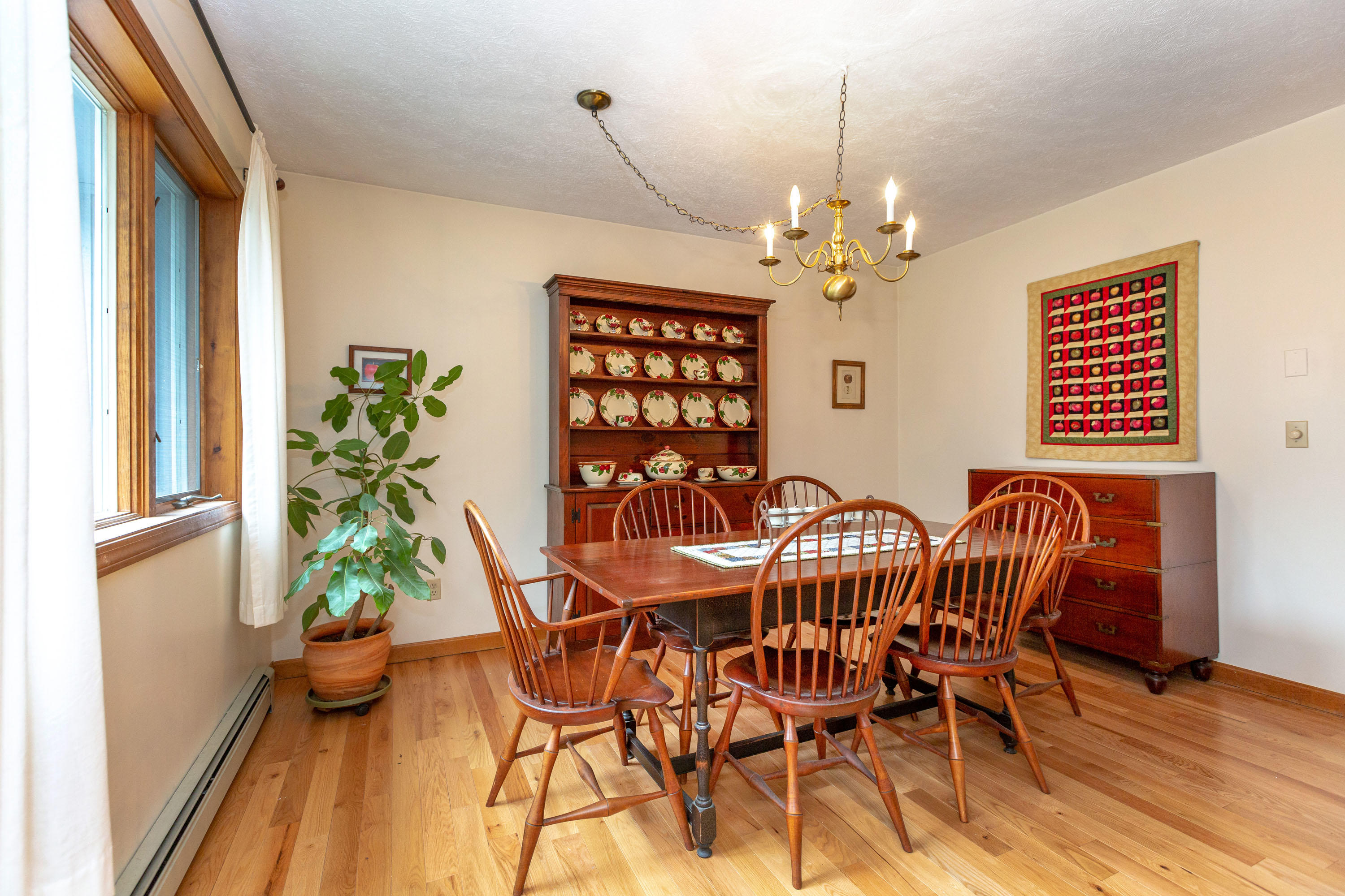 43 Sagamore Road Harpswell, ME 04079 - Photo 10 of 56 Dining room