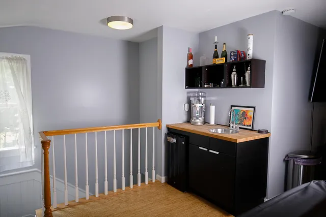 $599,000 | 8 Country Way, Waterville, ME 04901