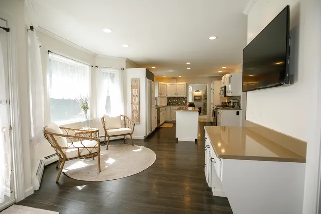 $599,000 | 8 Country Way, Waterville, ME 04901