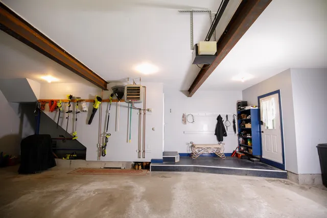 $599,000 | 8 Country Way, Waterville, ME 04901