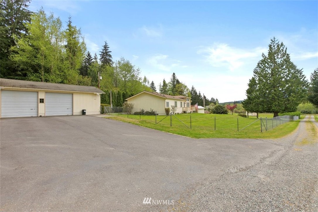 1431 Butler Creek Road Sedro-Woolley, WA 98284 - Photo 2 of 31