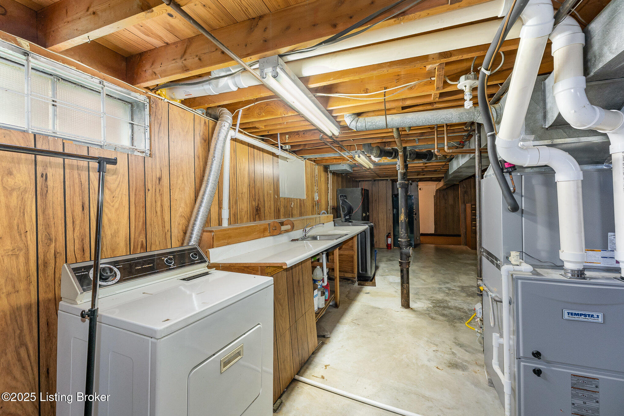 712 Palatka Road Louisville, KY 40214 - Photo 19 of 31 019_712_palatka_road26-edit_136