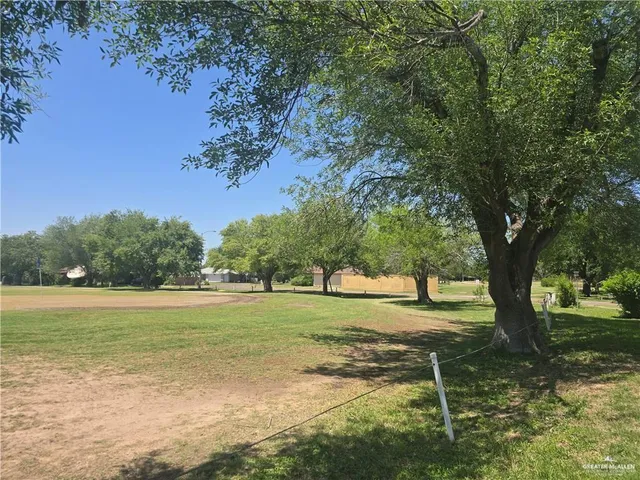 $1,100 | 1715 Highland Park Avenue, Unit 1, Mission, TX 78572