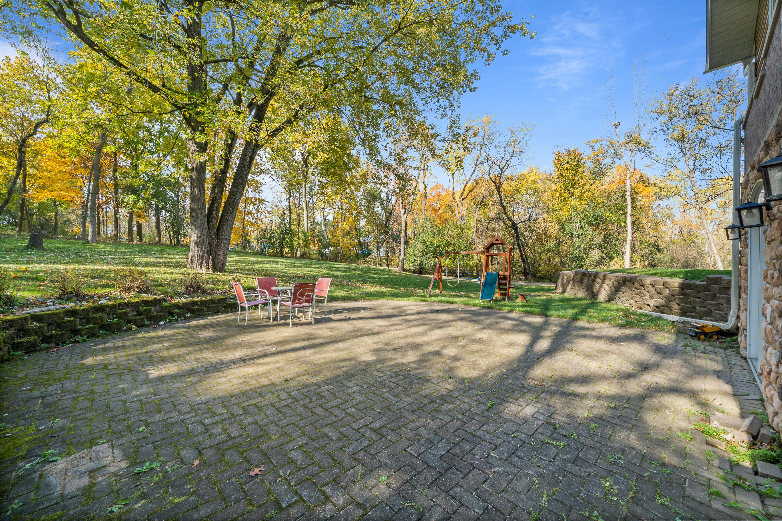 2121 Adelia Avenue Delavan, WI 53115 - Photo 98 of 106 2121 Adelia Ave - Exterior-40