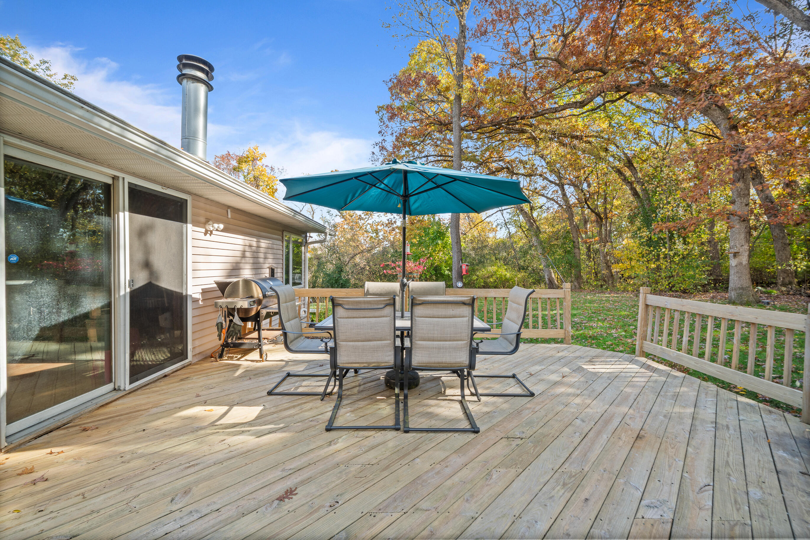 2121 Adelia Avenue Delavan, WI 53115 - Photo 9 of 106 2121 Adelia Ave - Exterior-42