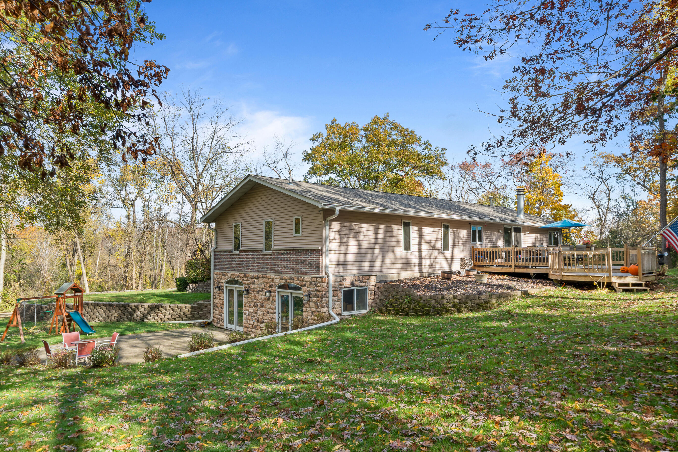 2121 Adelia Avenue Delavan, WI 53115 - Photo 11 of 106 2121 Adelia Ave - Exterior-48