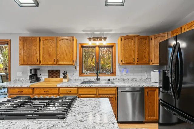 $435,000 | 2121 Adelia Avenue, Delavan, WI 53115