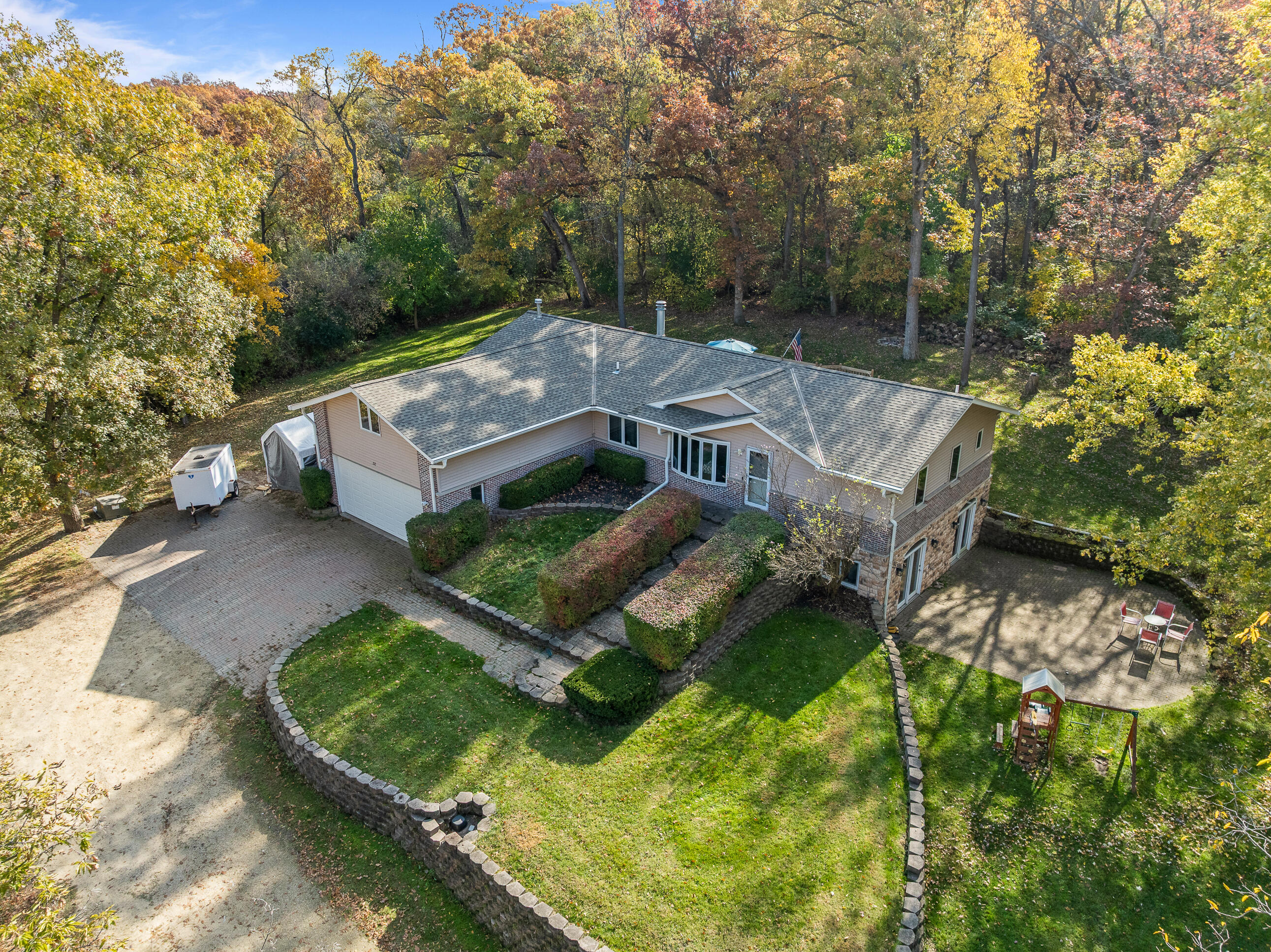 2121 Adelia Avenue Delavan, WI 53115 - Photo 2 of 106 2121 Adelia Ave - Exterior-28