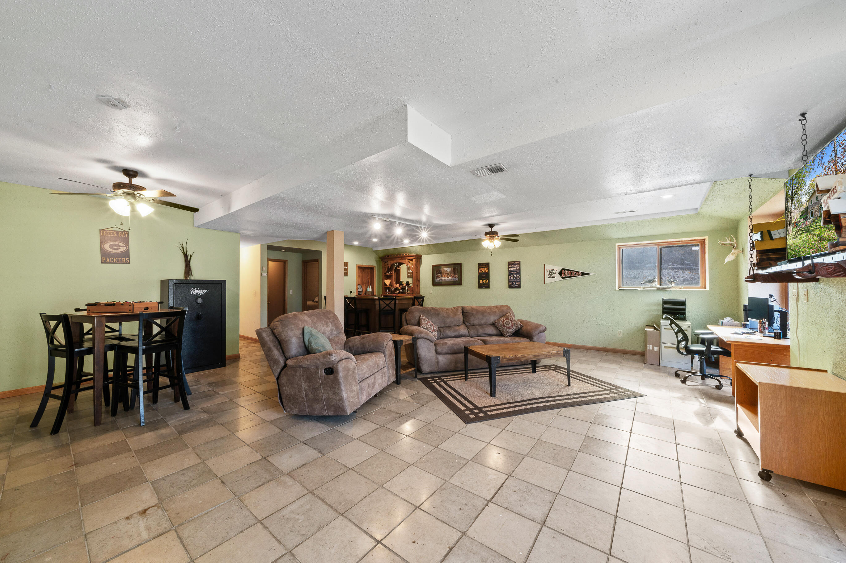 2121 Adelia Avenue Delavan, WI 53115 - Photo 56 of 106 2121 Adelia - Interior-70