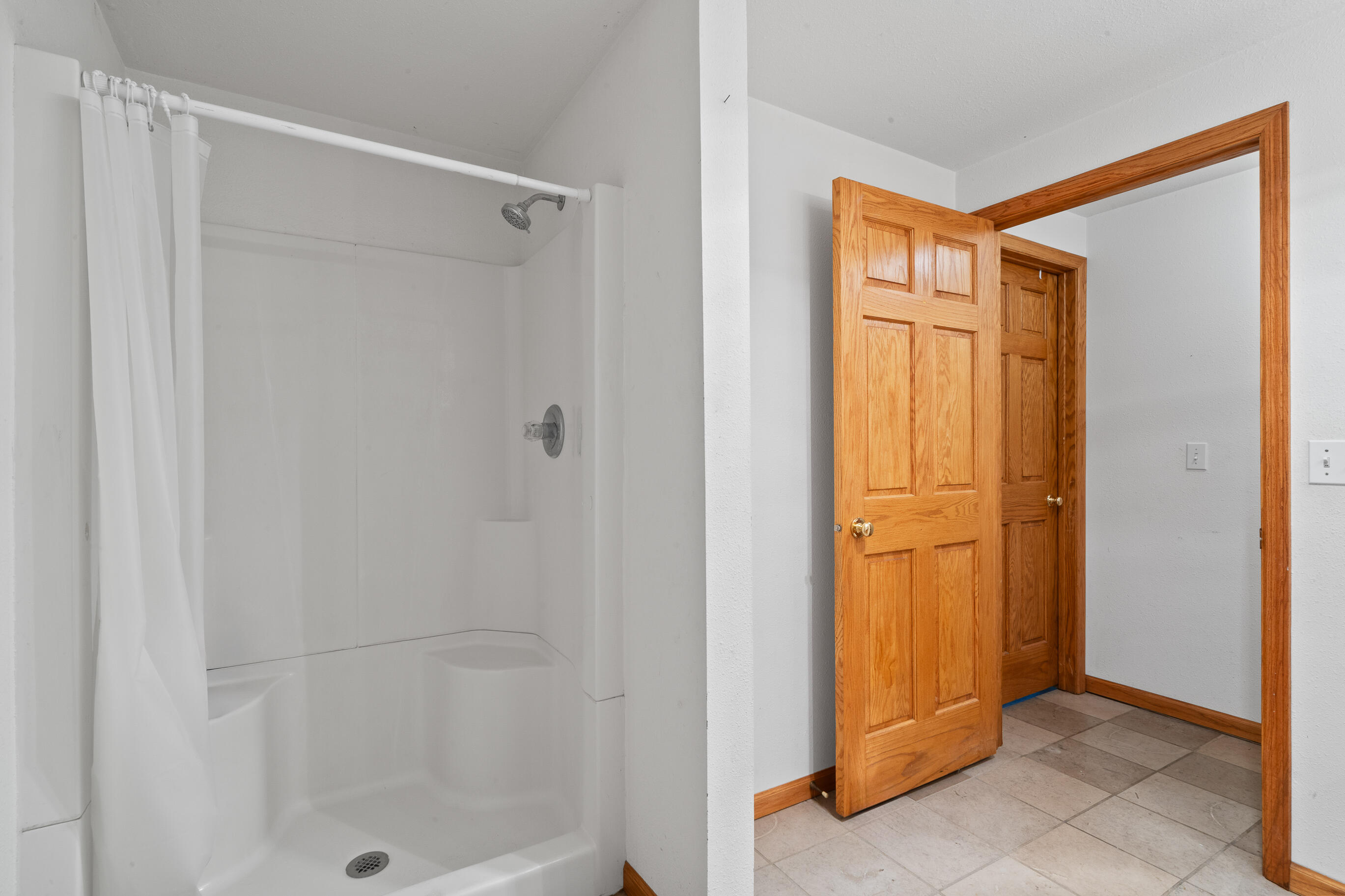 2121 Adelia Avenue Delavan, WI 53115 - Photo 68 of 106 2121 Adelia - Interior-79
