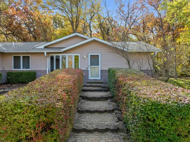 $435,000 | 2121 Adelia Avenue, Delavan, WI 53115