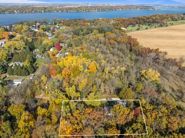 $435,000 | 2121 Adelia Avenue, Delavan, WI 53115