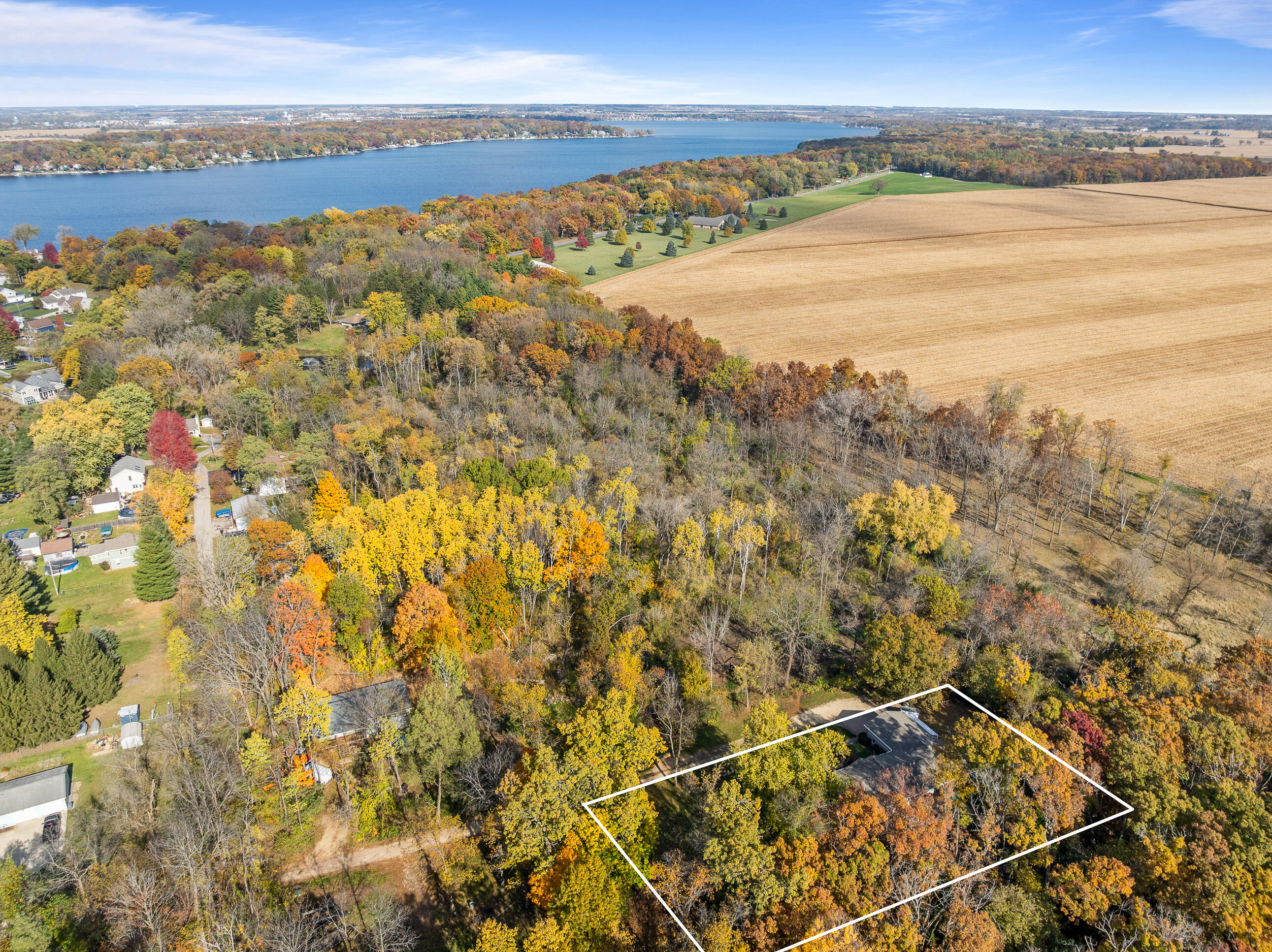 2121 Adelia Avenue Delavan, WI 53115 - Photo 94 of 106 2121 Adelia Ave - Exterior-34