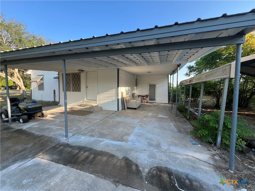 1009 Oak Street Refugio, TX 78377 - Photo 21 of 22 a view of outdoor space