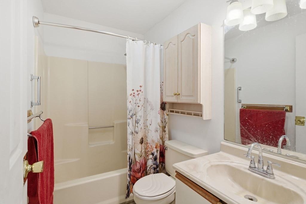 189 Essex Street, Unit K Springfield, MA 01151 - Photo 19 of 26
