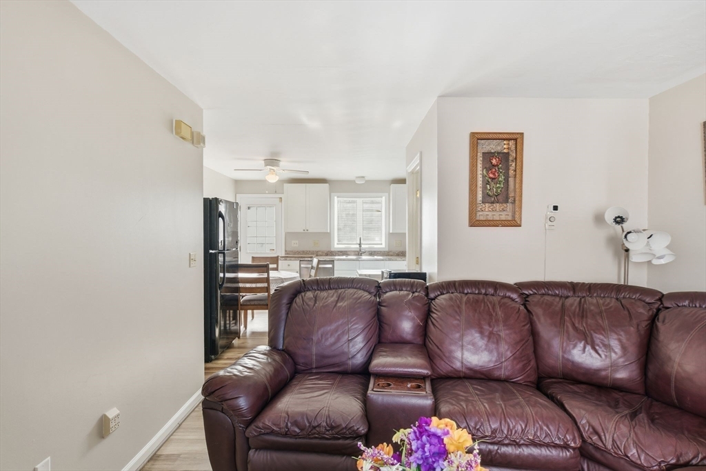 189 Essex Street, Unit K Springfield, MA 01151 - Photo 5 of 26