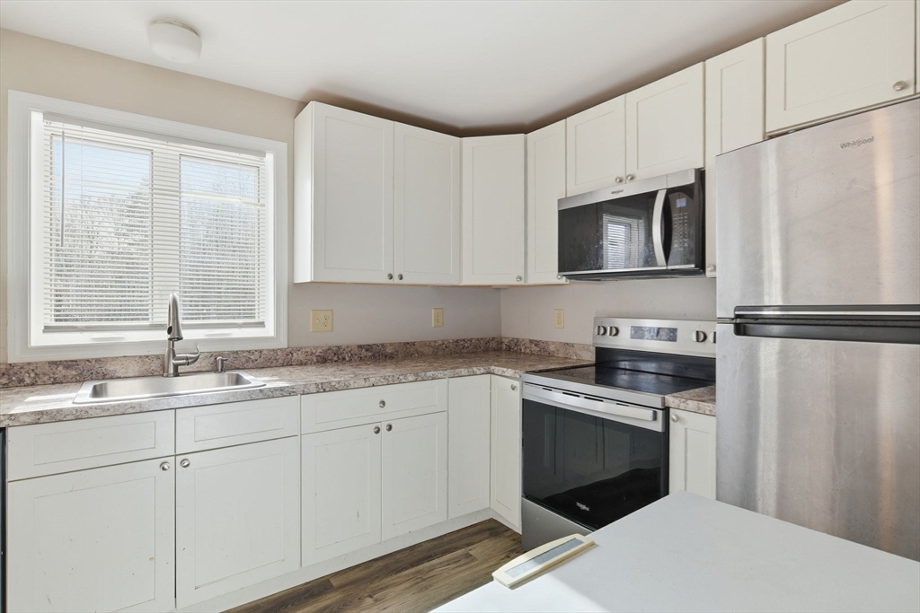 189 Essex Street, Unit K Springfield, MA 01151 - Photo 6 of 26