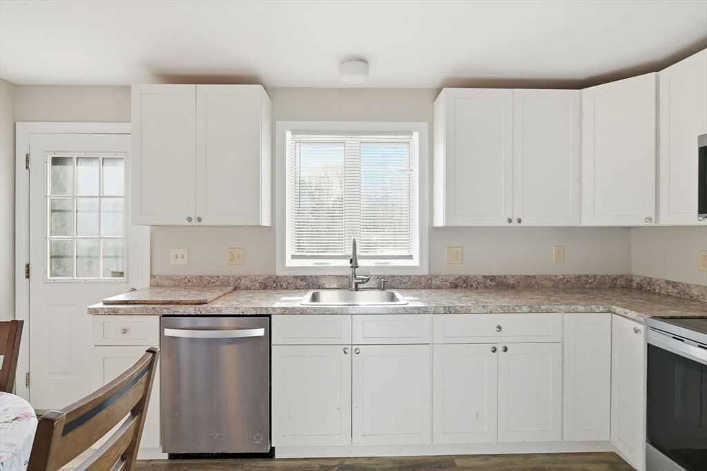 189 Essex Street, Unit K Springfield, MA 01151 - Photo 8 of 26