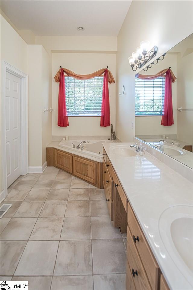 112 Dandelion Trail Anderson, SC 29621 - Photo 9 of 36 Gallery Image 9