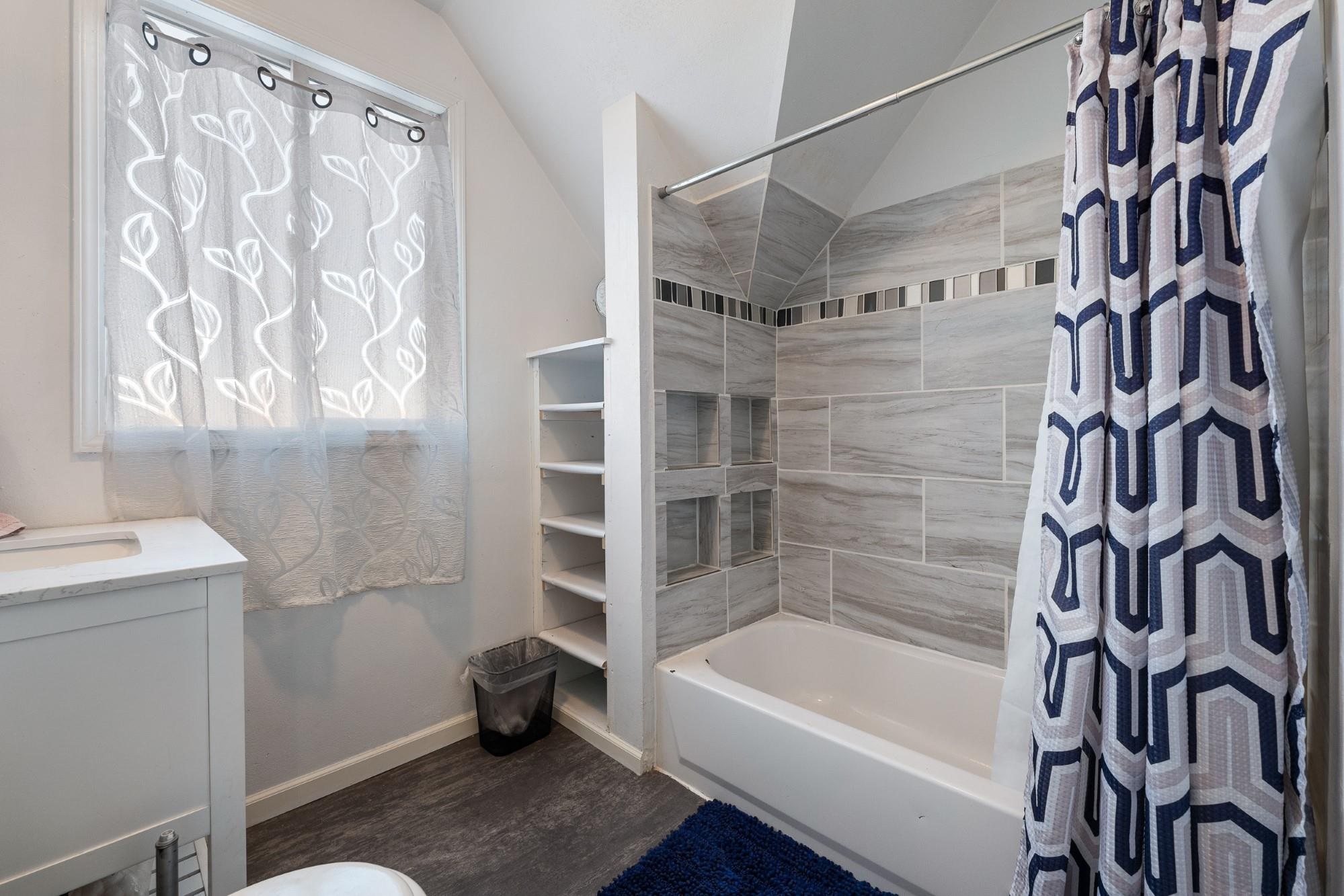 2012 North Ruby Street Spokane, WA 99207 - Photo 20 of 42